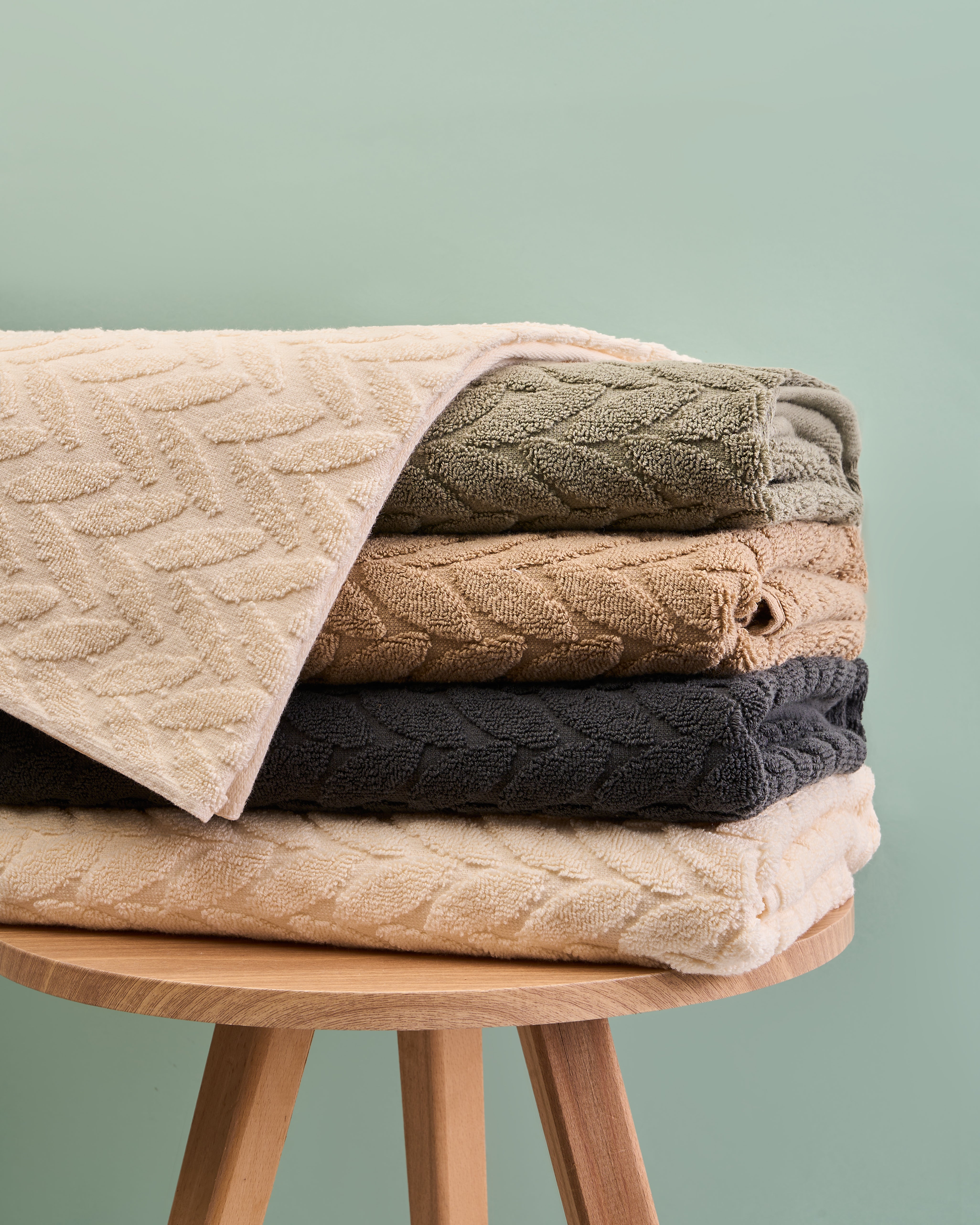 Everleaf Jacquard Towel