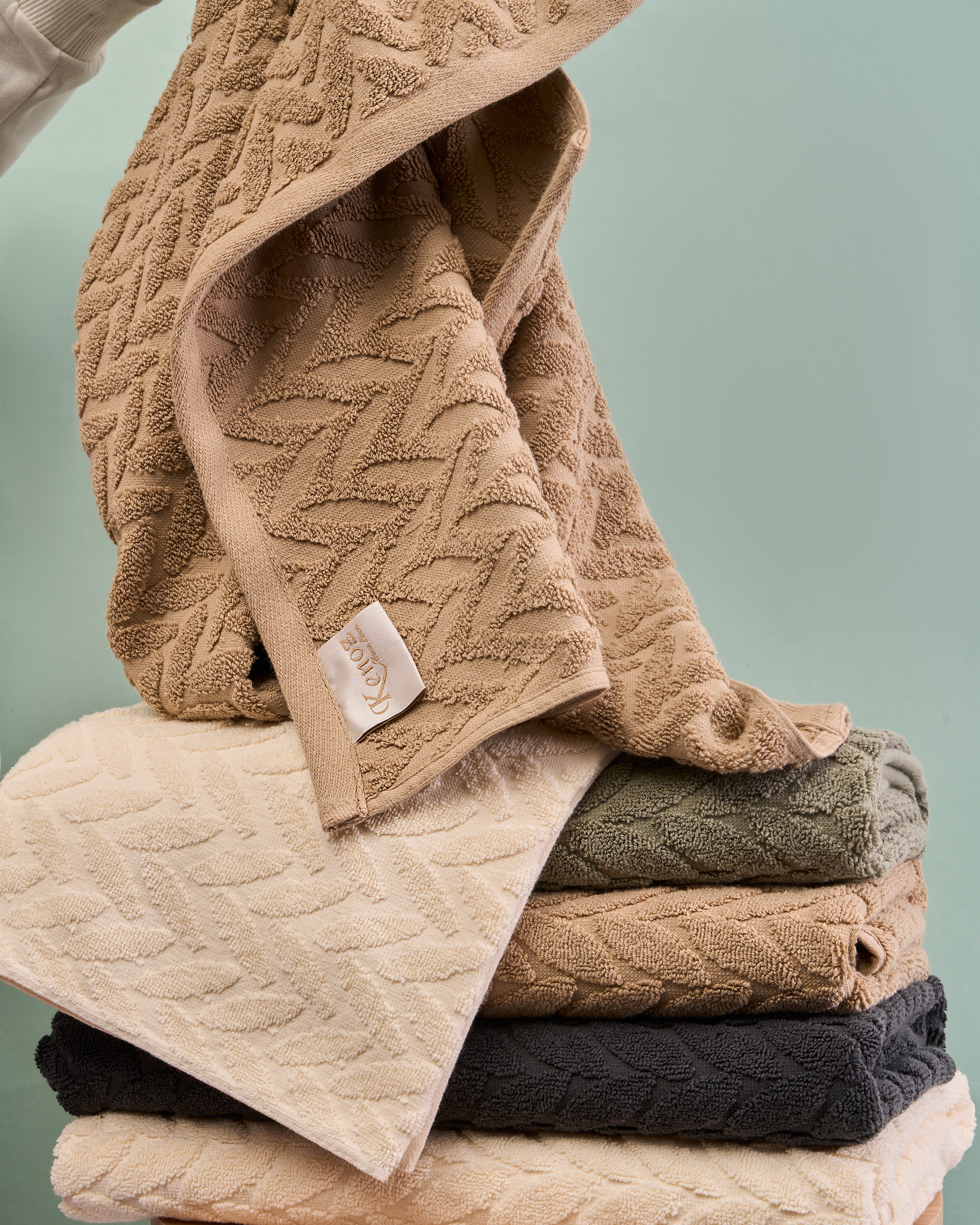 Everleaf Jacquard Towel