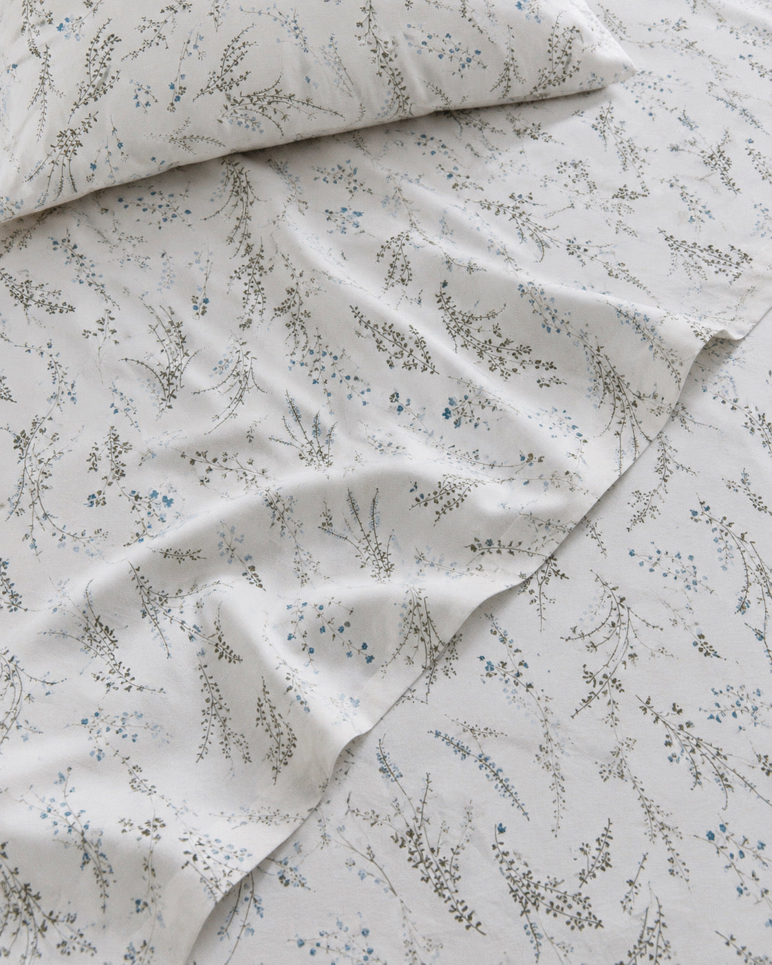 Meadow Mist Percale Flat Bedsheet Set