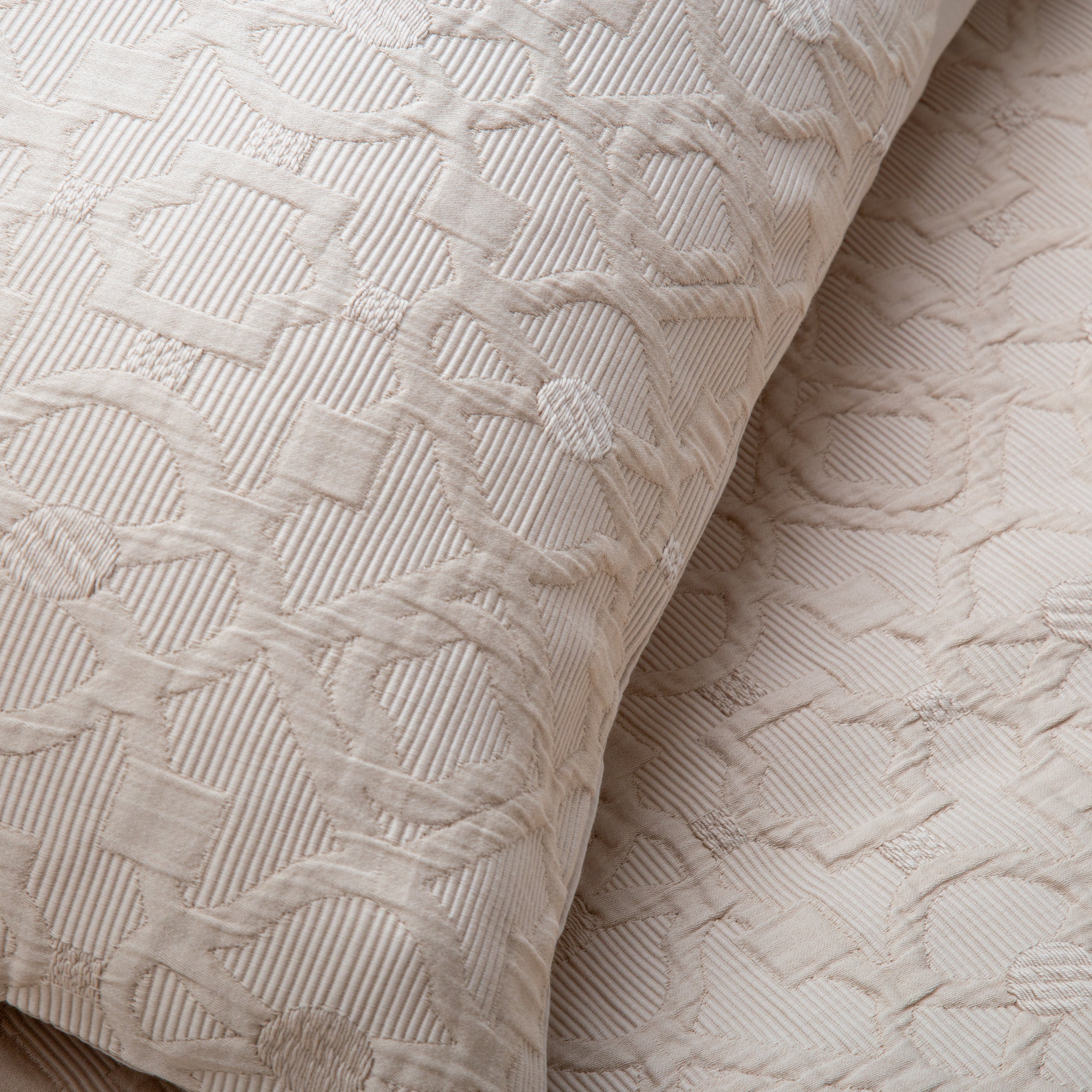 Sahara Weave Quilt Set - 240x260cm