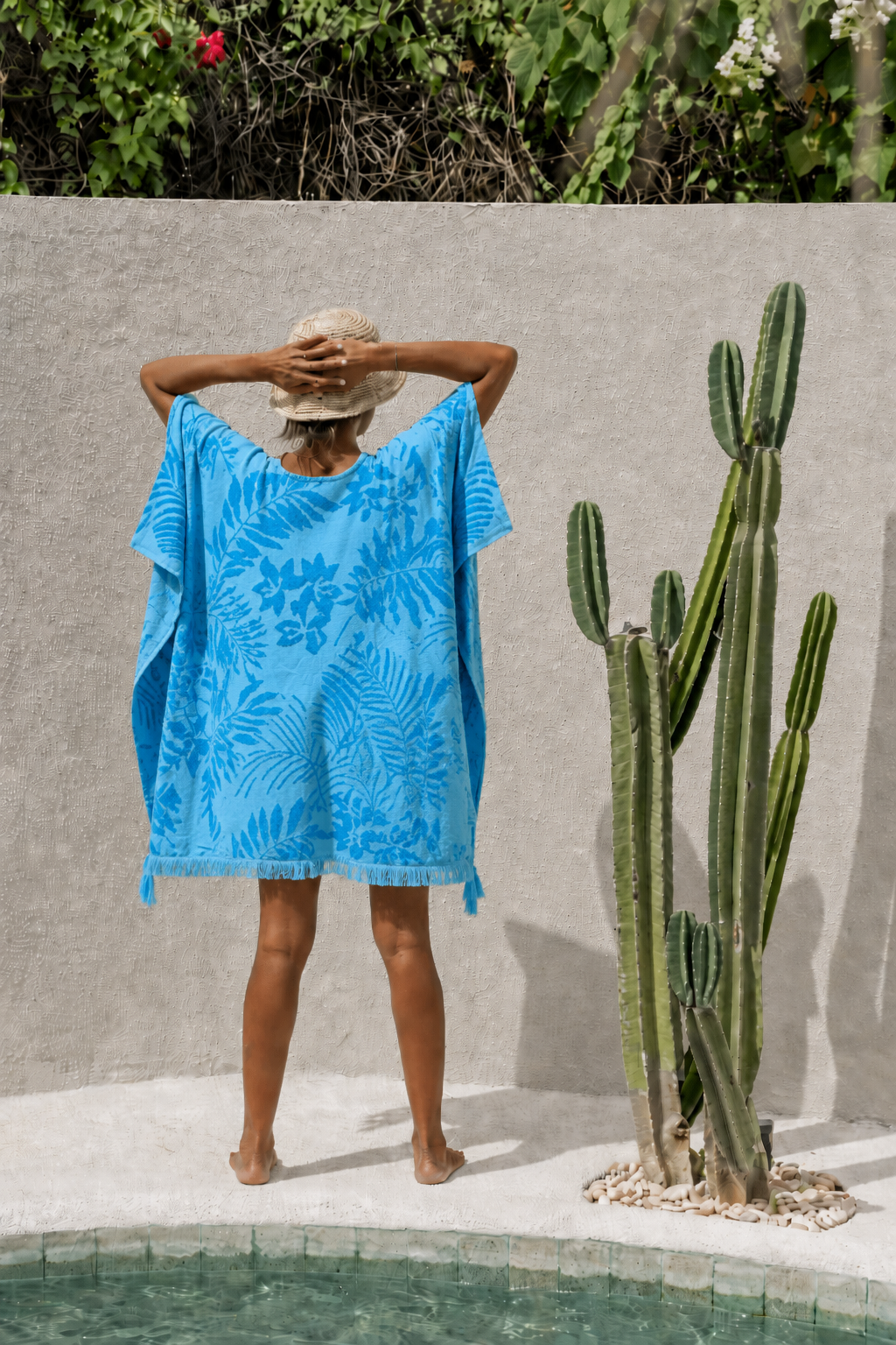 Tropicana Poncho
