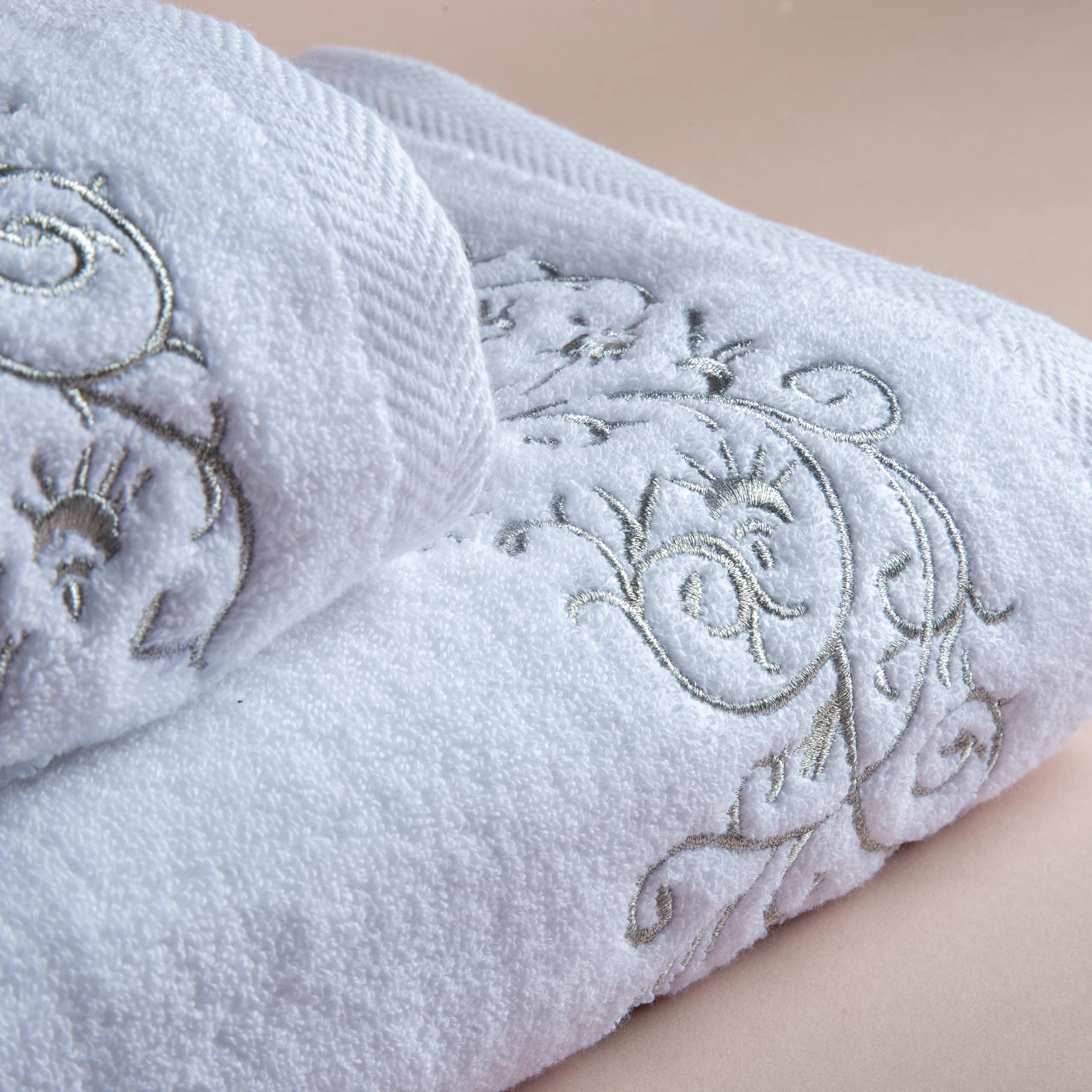 Kinar Towel with Silver Embroidery