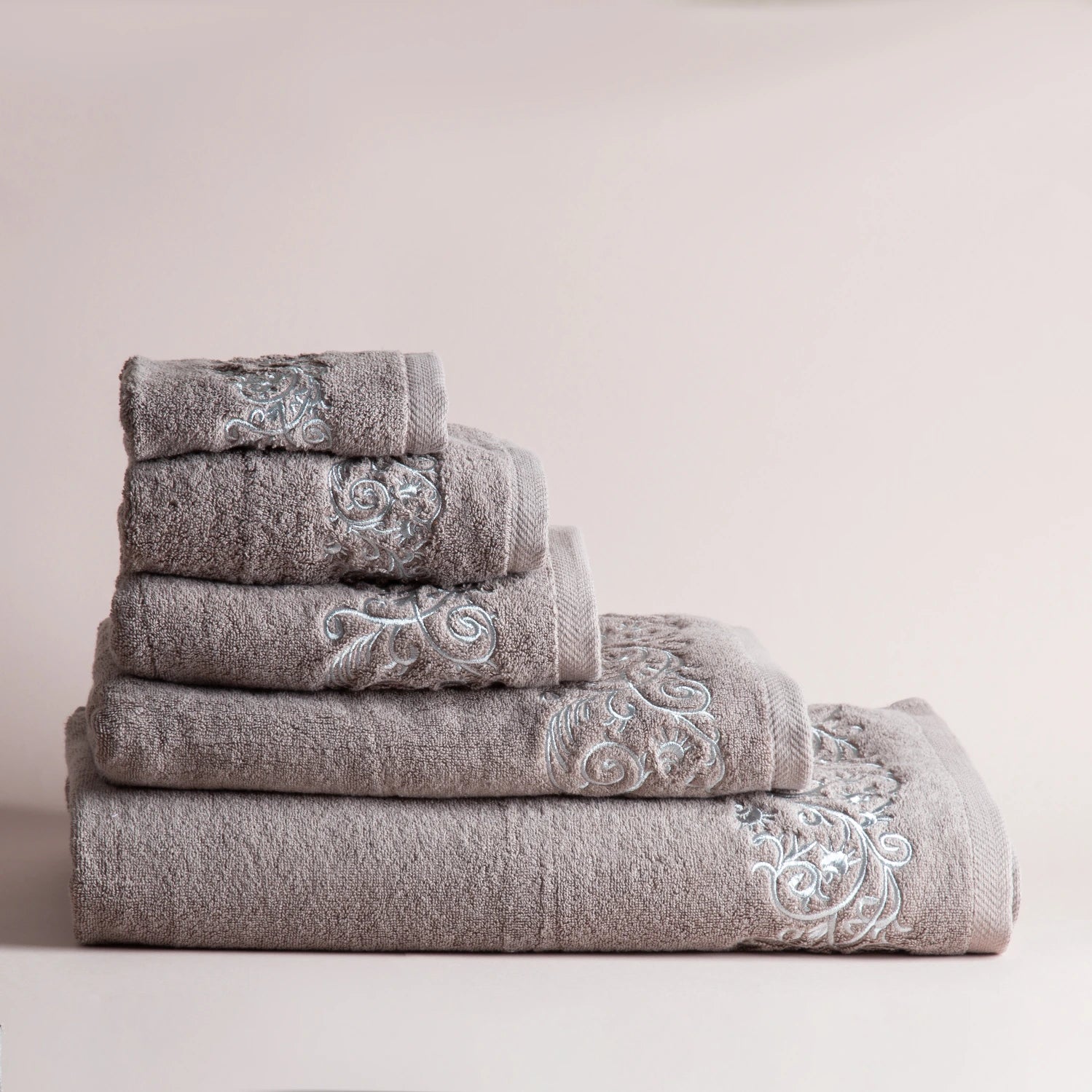 Kinar Towel with Silver Embroidery